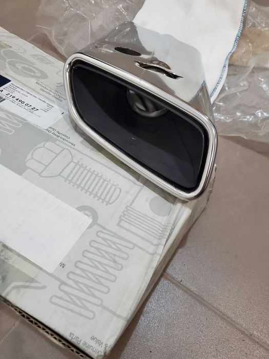 Mercedes CLS W 219,  Комплект Накладок вихлопної труби A 219 490 07827