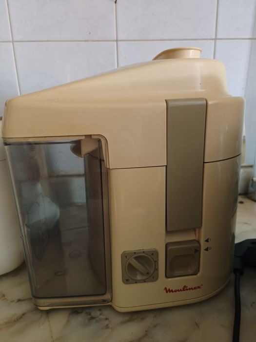 Vendo várias máquinas de cozinha