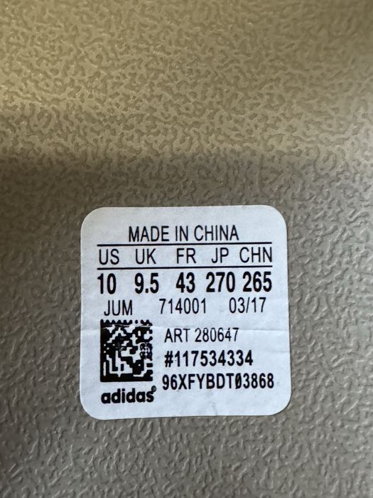 Продам нові тапочки/сланци Adidas Yeezy Slide.Розмір 41,42,42.5