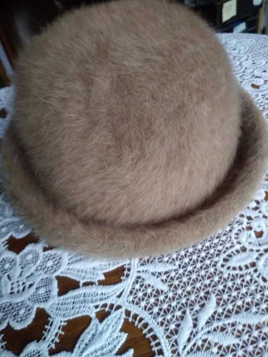 Kapelusz beżowy camel moherowy czapka