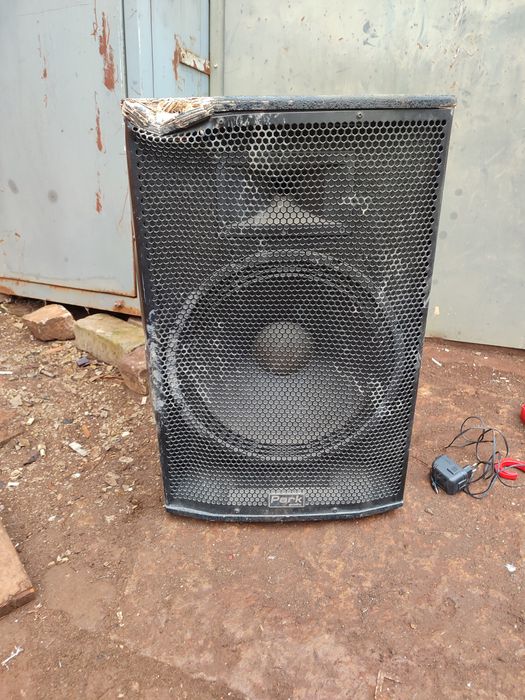 Продам колонки  Leader prоmusik ,Park audio beta 4215