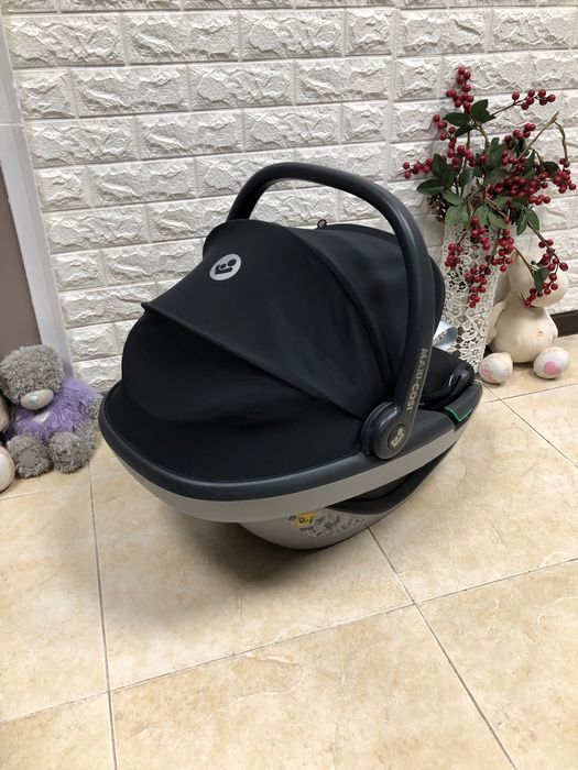 Автокрісло MAXI-COSI Coral 360 Група 0+ (0-13 кг) автолюлька база