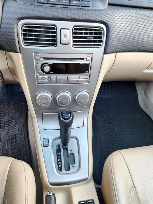 Subaru Forester SG XT 2.5T polift automat