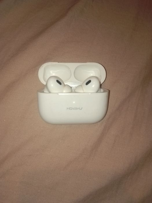 Vendo fones cuase novo entrego em mão em Braga