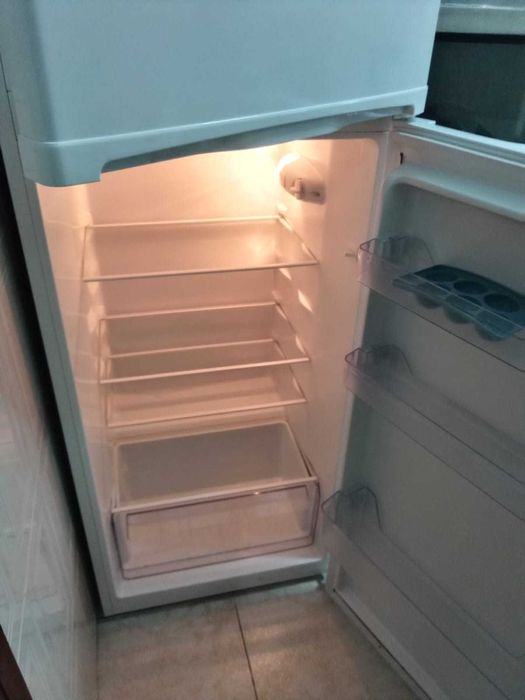 Frigorifico Combinado CENTURY