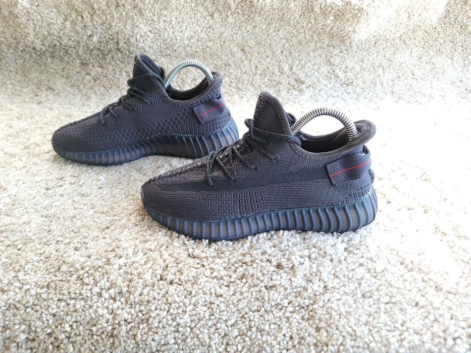 ADIDAS Yeezy BOOST 350 р 36-37 Бігові кроссовки