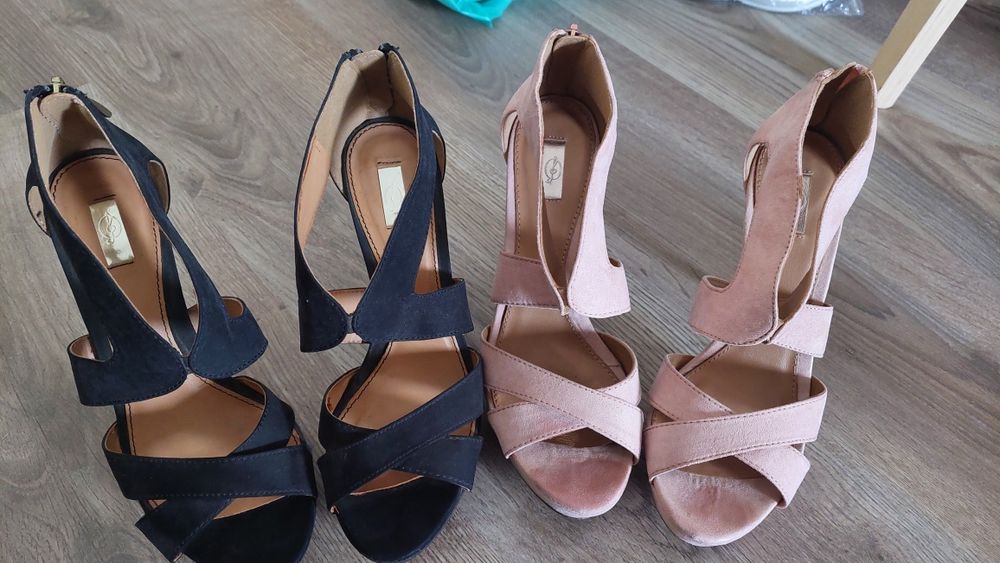 Sandálias tam 37 Stradivarius