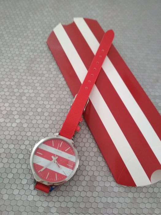 Nowy Zegarek avon