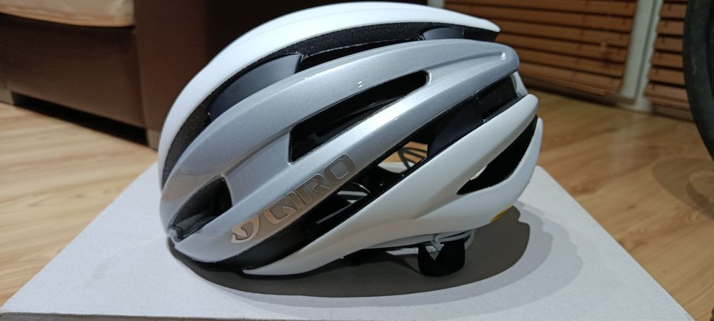 Kask GIRO SYNTHE MIPS II rozm. S / 51-55 cm NOWY -65%