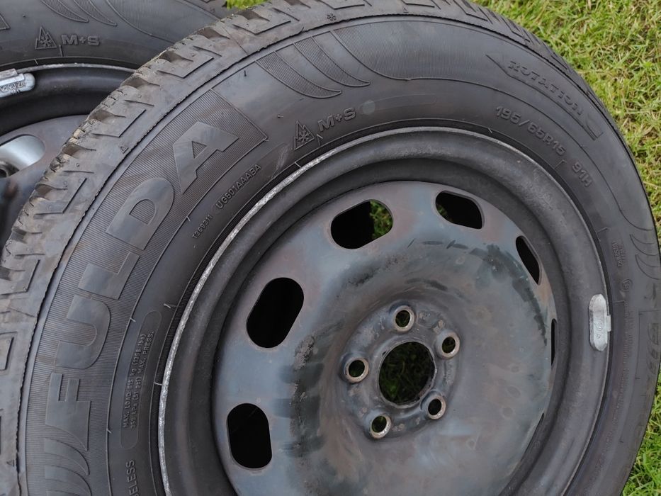 Koła zimowe 5x100 r15 Octavia Golf 4 Leon Bora 195/65 R15 Fulda 8mm
