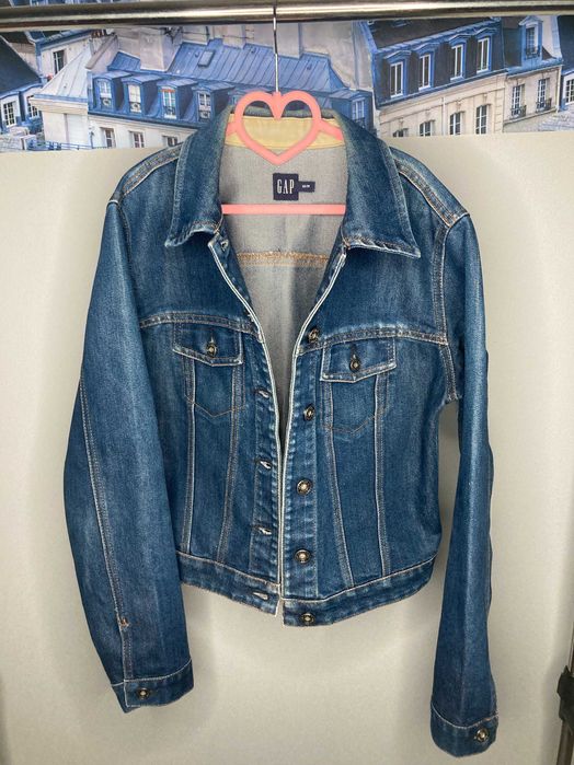 Джинсовая куртка Gap XS - короткая, тёмно-синяя