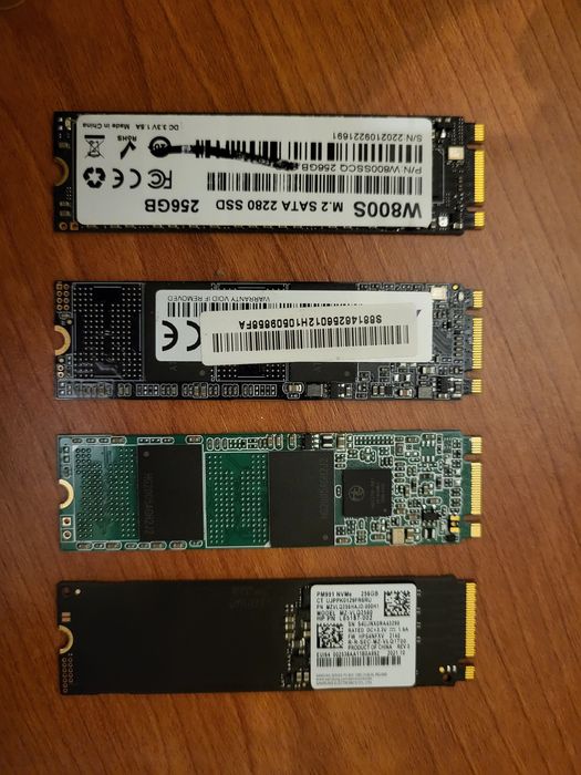 25 Discos SSD M.2 NVMe 256gb
