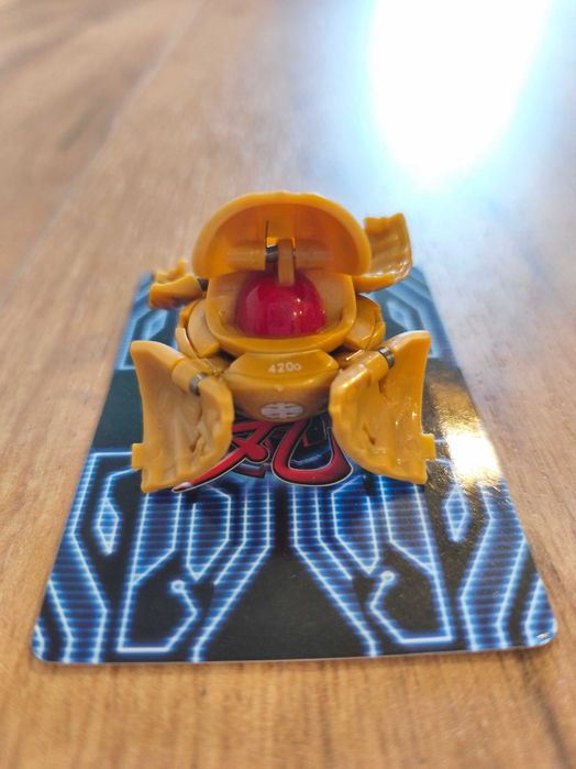 Bakugan Legendarny Frosch