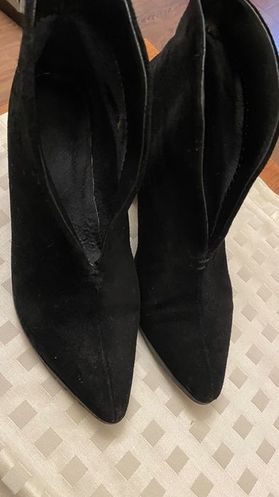 Ботильйони  замшеві