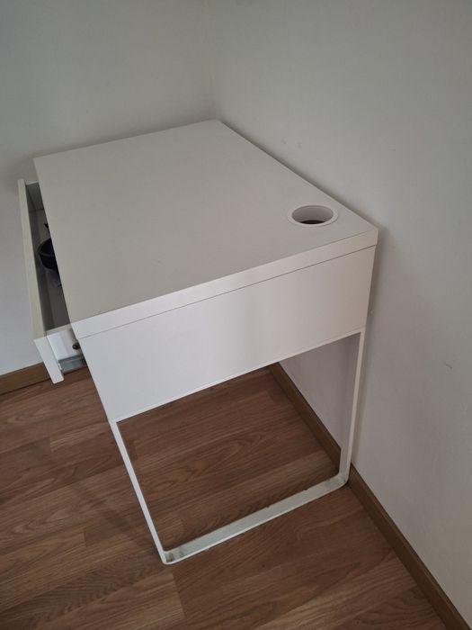 Secretaria Micke ikea branca