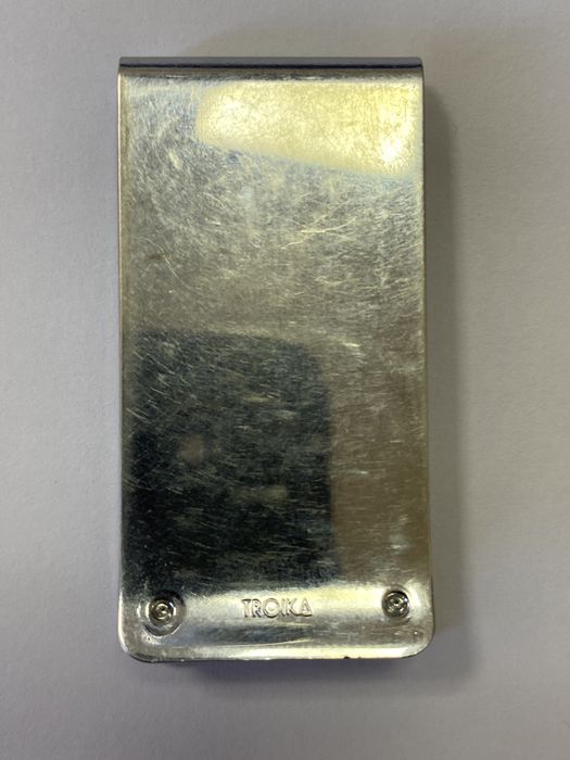 Затискач для грошей