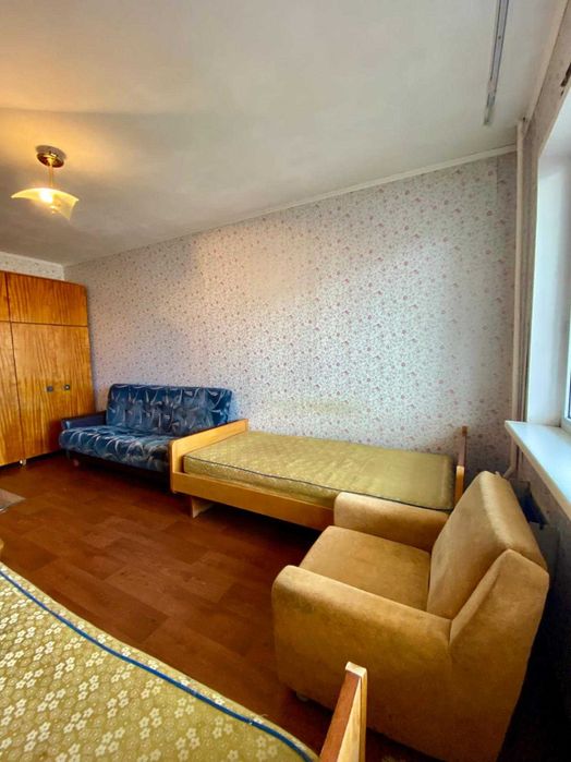 Оренда кімнати в квартирі, для дівчини, Урлівська 3, метро Позняки