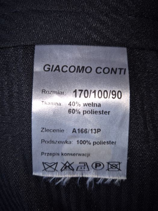 Sprzedam garnitur męski czarny