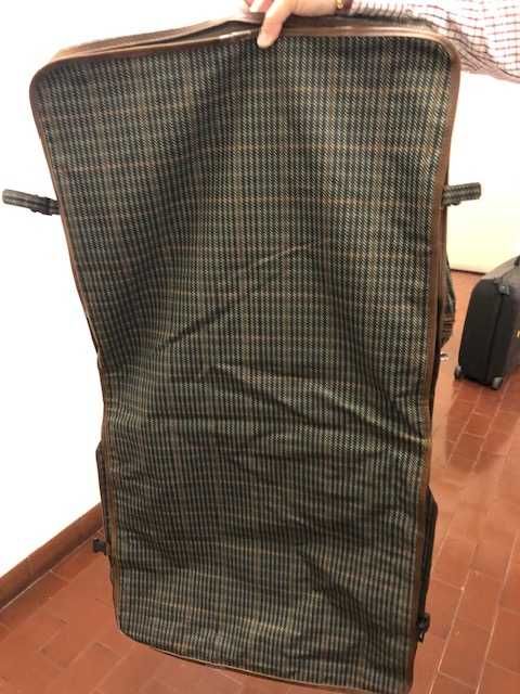 Saco de viagem para fatos em pele genuína e vinil