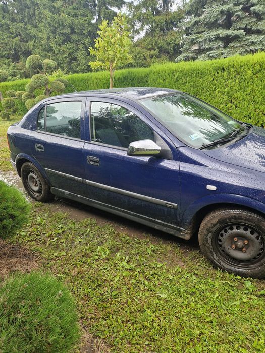 Sprzadam Opel Astra 2