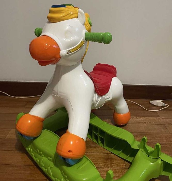 Clementoni O Cavalinho Martinho de Baloiço