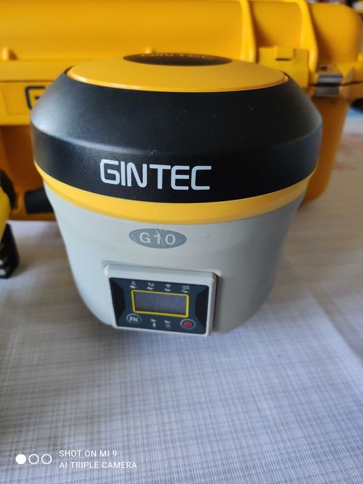 Odbiornik geodezyjny GPS GNSS  GINTEC G10