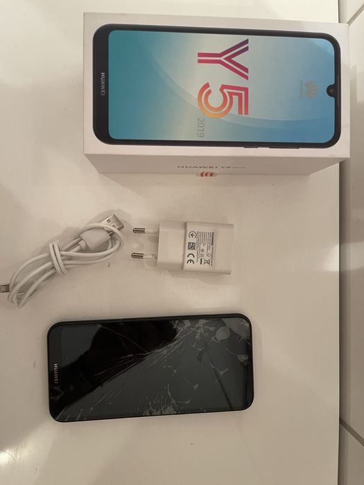 Telefon Huawei Y5 2019