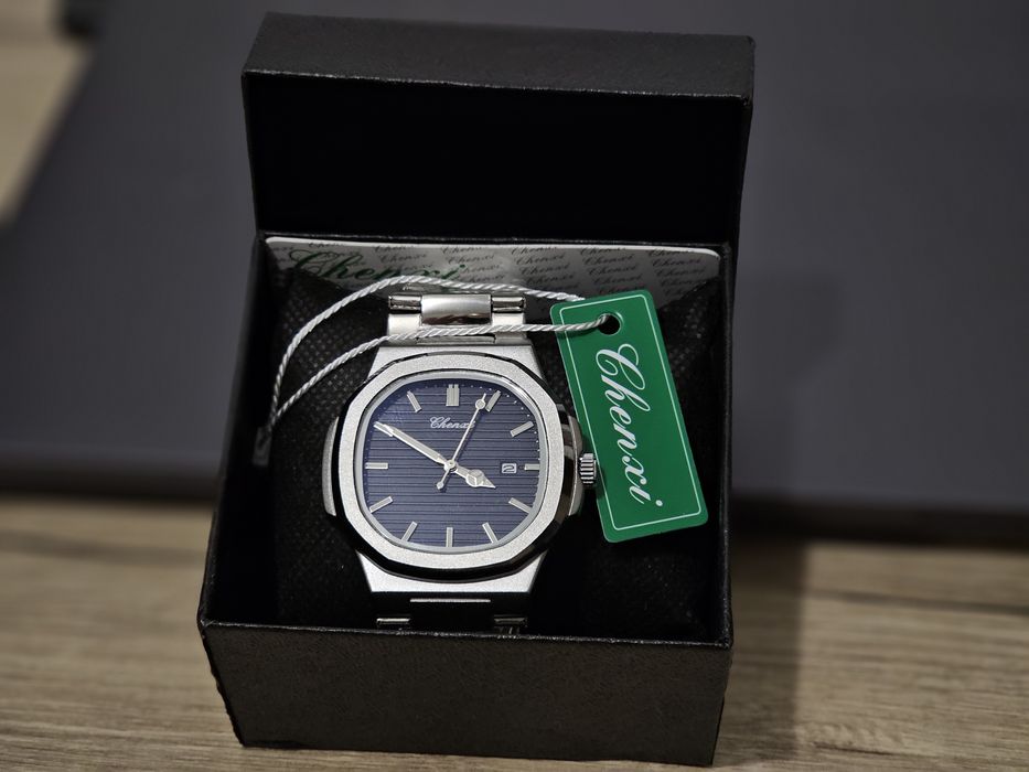 Нові чоловічі часи Chenxi 8222