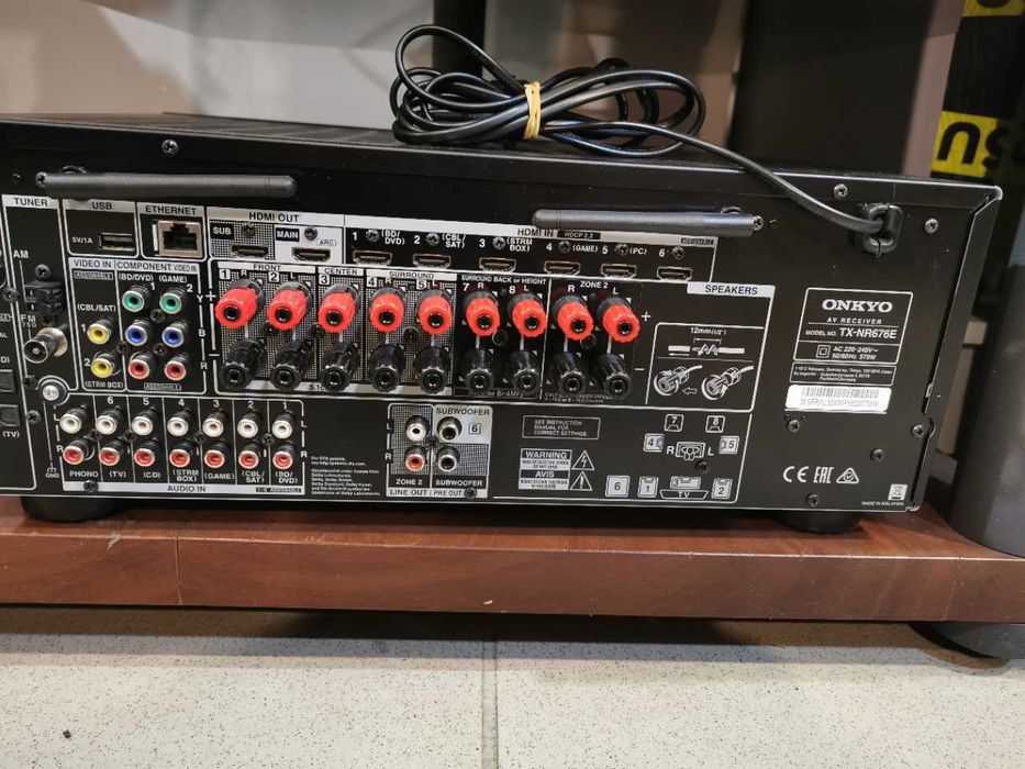 Onkyo TX-NR676 7.2  - mocny amplituner - kino domowe bez kompromisów