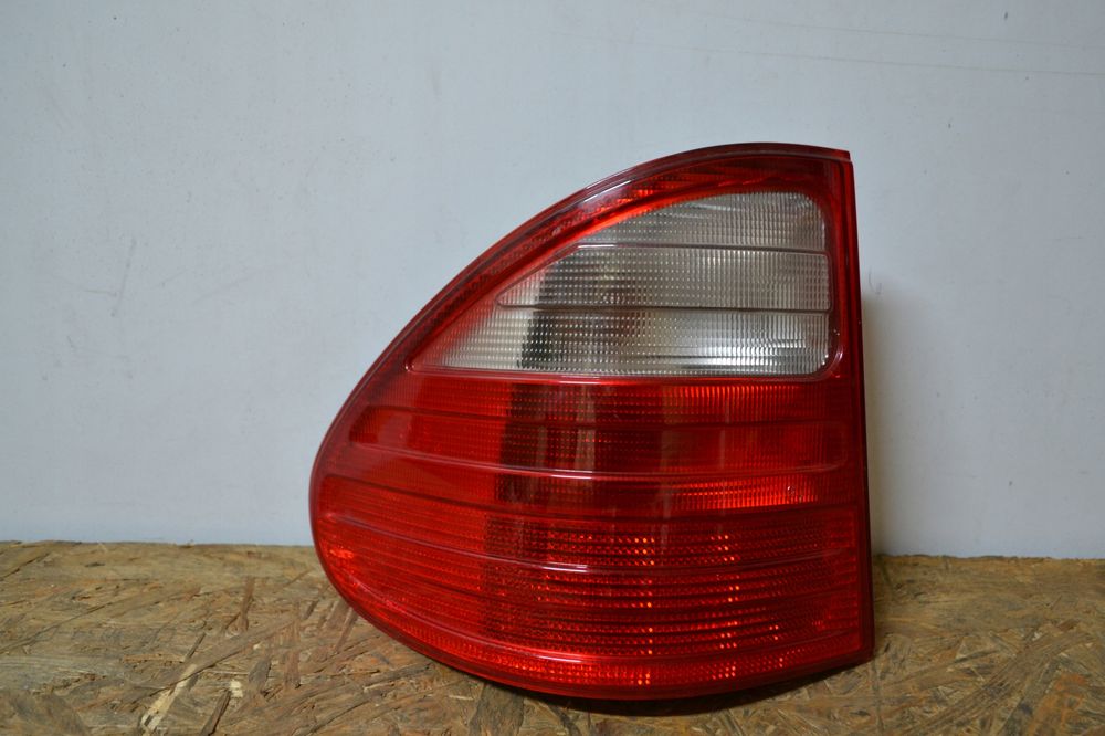 lampa mercedes e klasa w210 tył lewa a2108204764