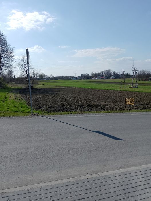 Sprzedam działkę rolno-budowlaną