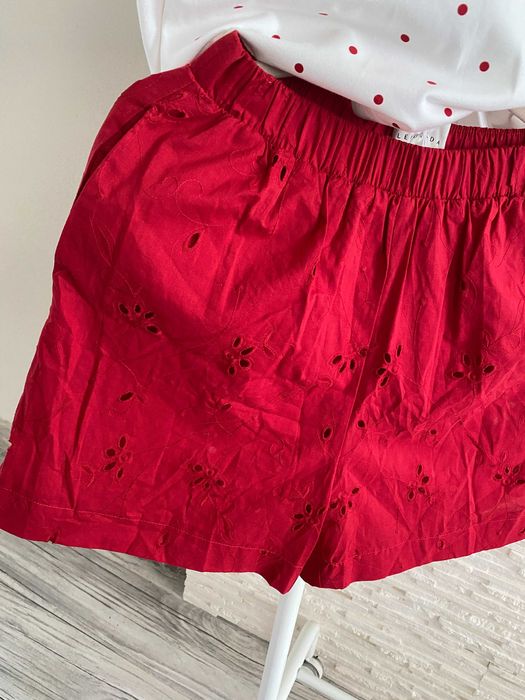 Lemonada nowe spodenki ażurowe na gumie czerwone