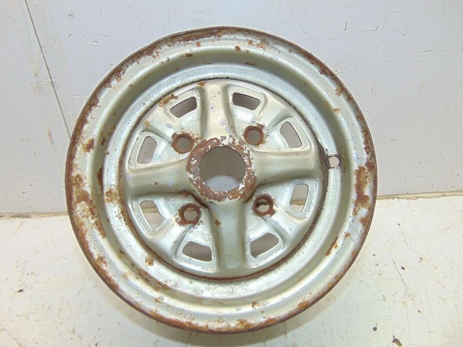 Austin Mini jante ferro " usado em bom estado
