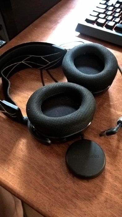 Auscultadores Gaming Bluetooth STEELSERIES Arctis 9 -Preto