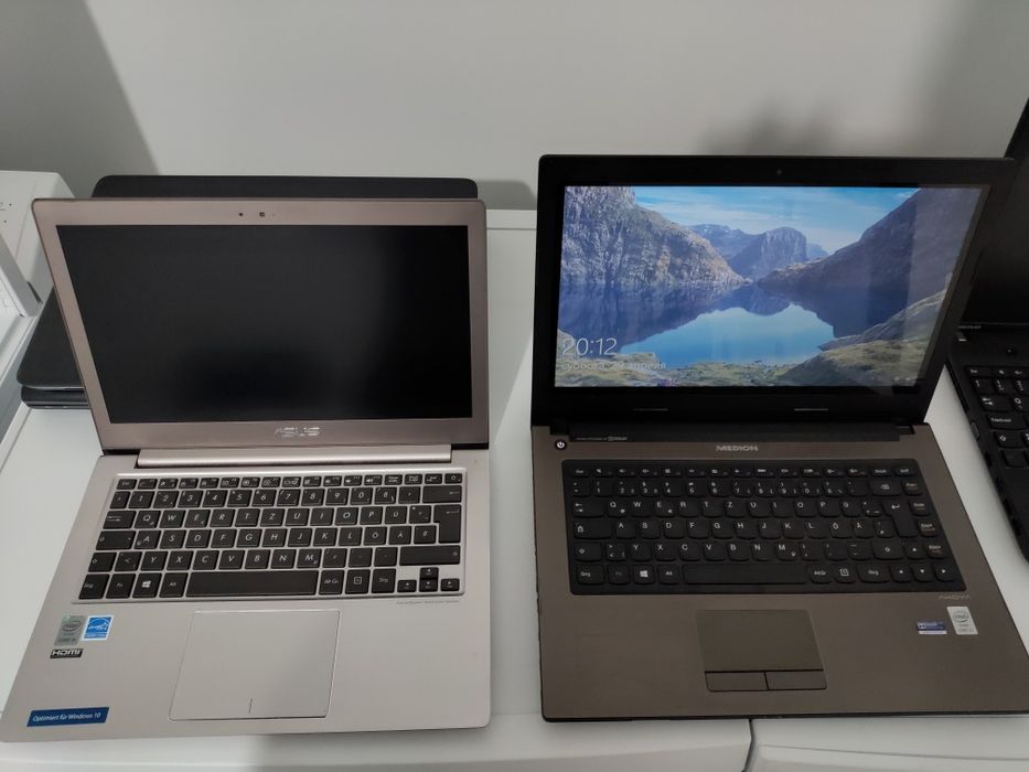 Ноутбук з Німеччини Asus.