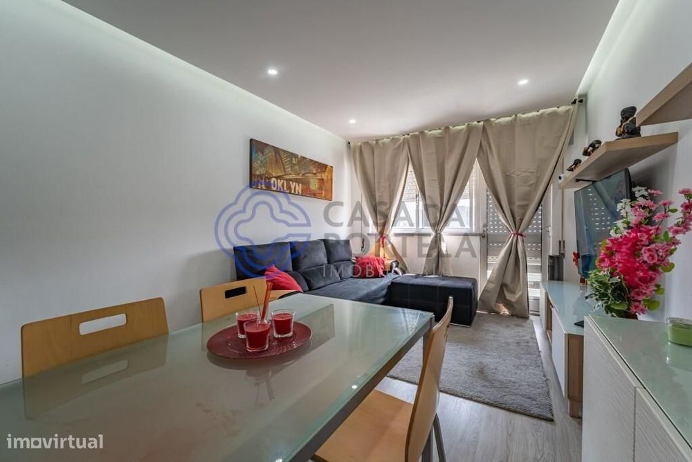 T3 renovado em Vila D'este, Vilar de Andorinho, junto ao metro