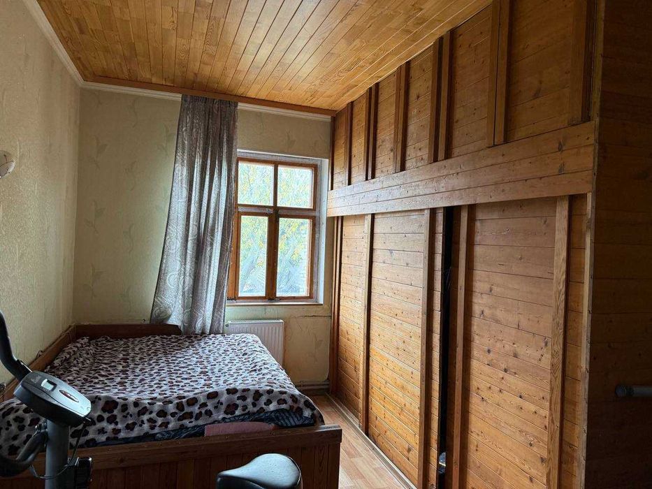 Продам дом в живописном районе п. Рай-Еленовка в 10 км. от г.Харькова