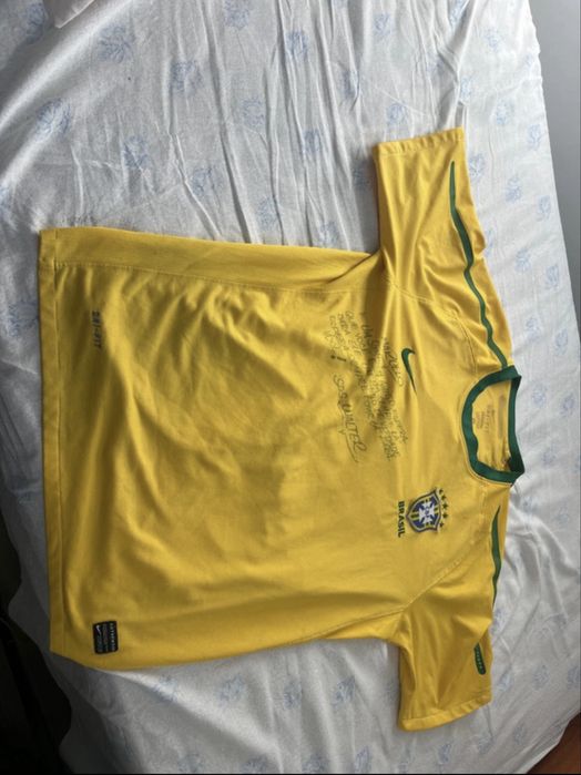 Camisa do brasil autografada do marcelo