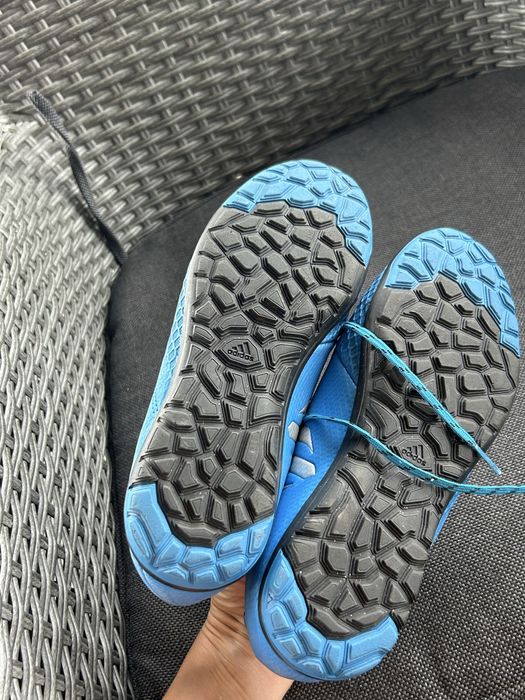 Adidas buty do piłki roz.35,5