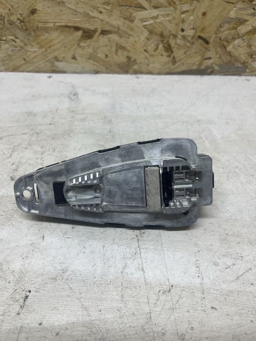 Антенна BMW 5 G30