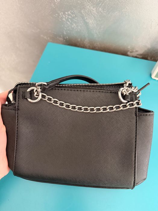сумочка крос-боді Guess — zdjęcie 3