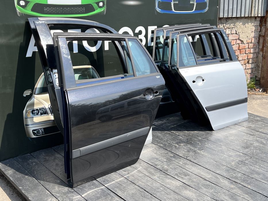 двері дверьки дверь фабия 2 двери передние задние fabia 2 roomster