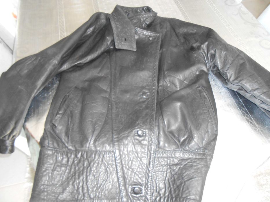 Casaco de senhora em pele genuína