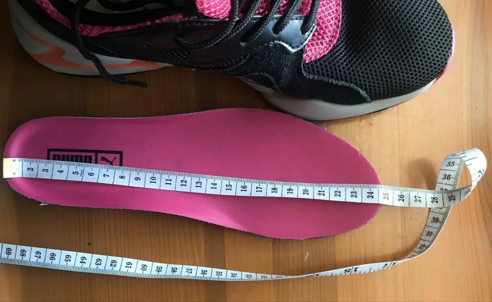 Кросівки жіночі Puma