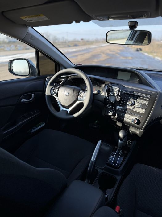 Honda Civic 1.8 AT •2013•