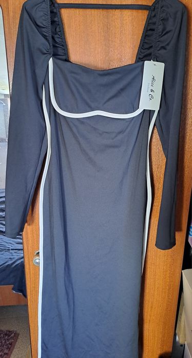 Roupa nova com etiqueta