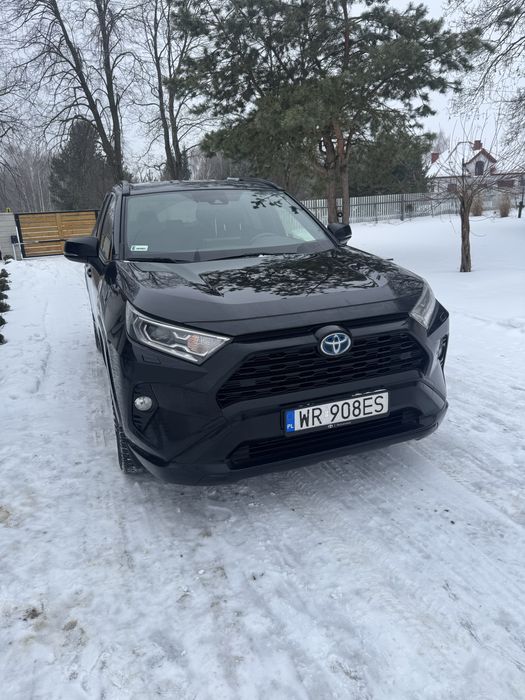 Toyota Rav4 hybryda 1 wl  black edition faktura