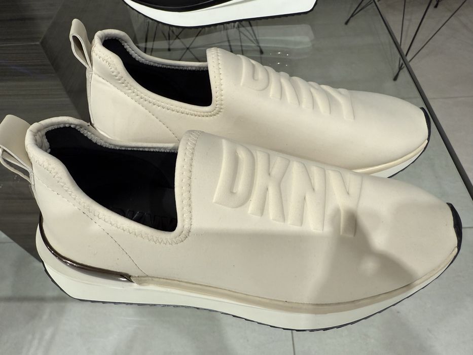 Buty sneakersy DKNY Alona rozmiar 38 jak nowe