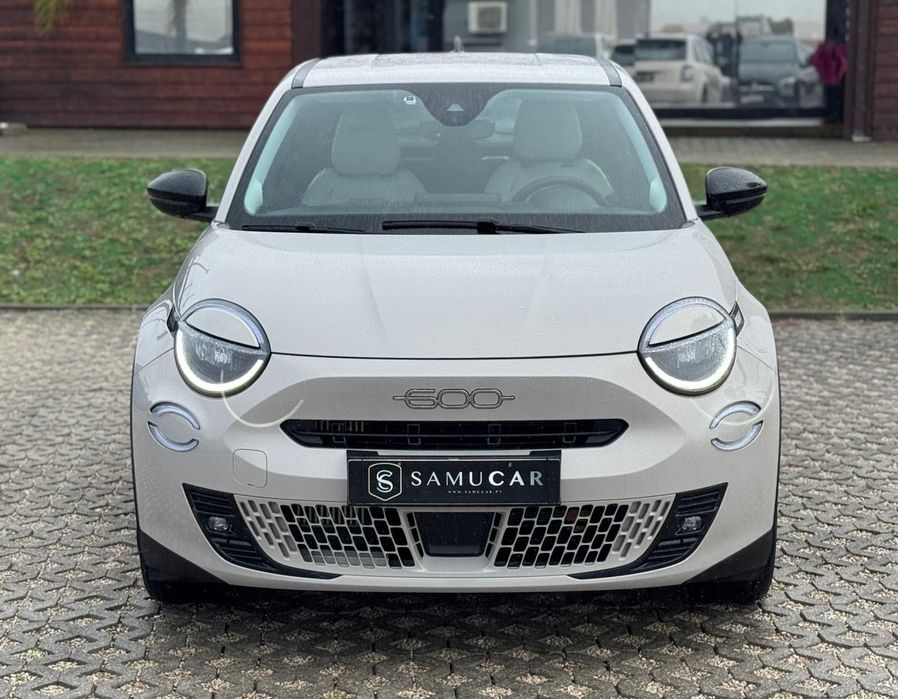 Fiat 600e64846549489537121