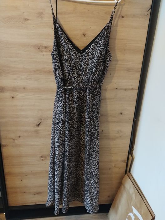 Sukienka mgiełka maxi w panterkę Mohito r.40